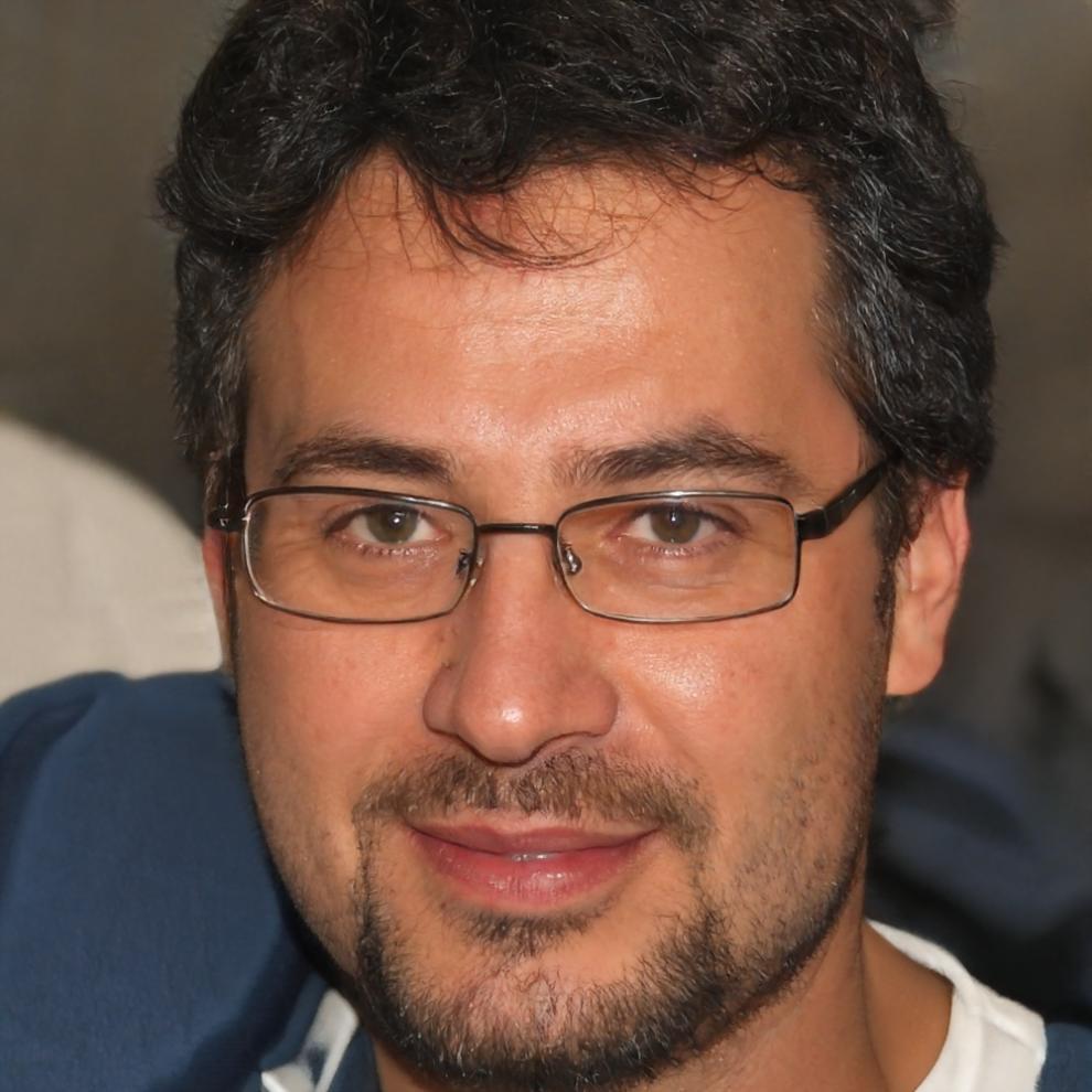 Portrait de Maxime Dubois, Responsable Technique chez myrexoslor